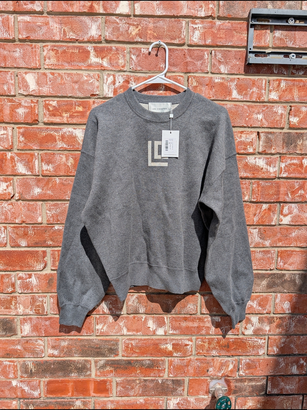 NWT Les Coyotes De Paris Women's Gray Logo Sweatshirt